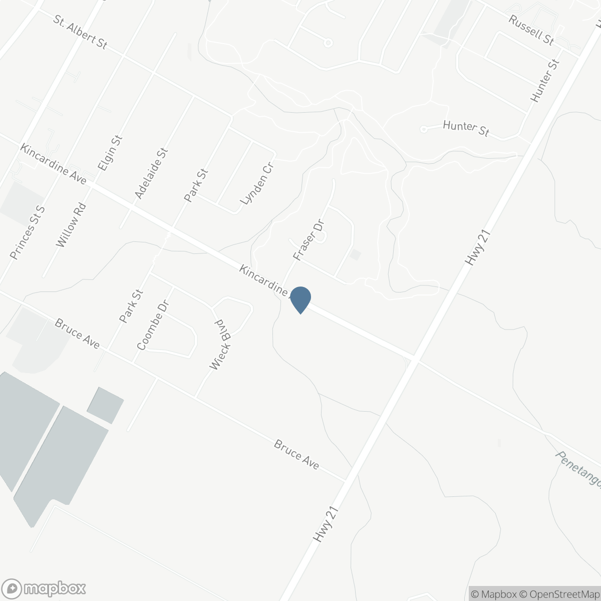 8 MERCEDES CRESCENT N, Kincardine, Ontario N2Z 1G8